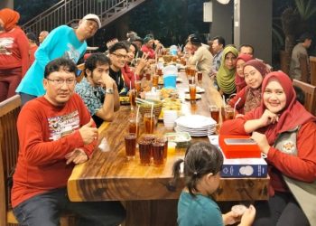 Aksi Nyata Kepedulian, Henry Kurniawan Yuza Kawal Pembagian Baksos Willys Lampung Community