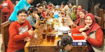 Aksi Nyata Kepedulian, Henry Kurniawan Yuza Kawal Pembagian Baksos Willys Lampung Community