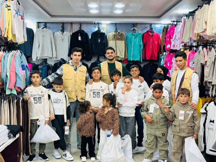 Tutup Ramadan 1447 H, Hulun Peduli Ajak Anak-Anak Gaza Belanja Baju Lebaran Baru