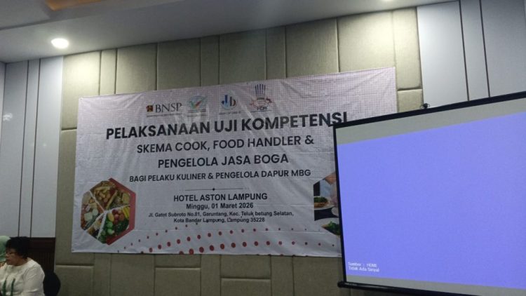 Chef Dapur MBG se-Lampung Uji Kompetensi Standar Keamanan Pangan