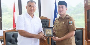 Bupati Pesisir Barat Gandeng DPR RI Akselerasi Potensi Wisata Negeri Para Sai Batin