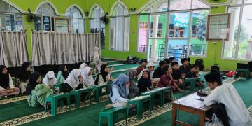 Hari Kedua SAKIRA Masjid Al Iman: Dr. Triono Ajak Generasi Muda Makmurkan Rumah Allah