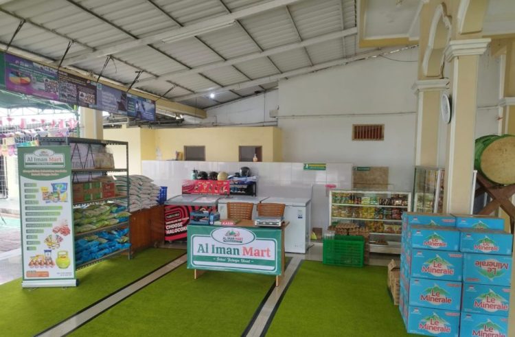 Resmikan Al Iman Mart, Masjid Al Iman Rajabasa Transformasi Menuju Pusat Ekonomi Masyarakat