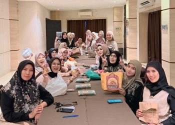 Pengurus Fatayat NU Lampung Gelar Yasinan dan Tausiyah di Hotel De Green