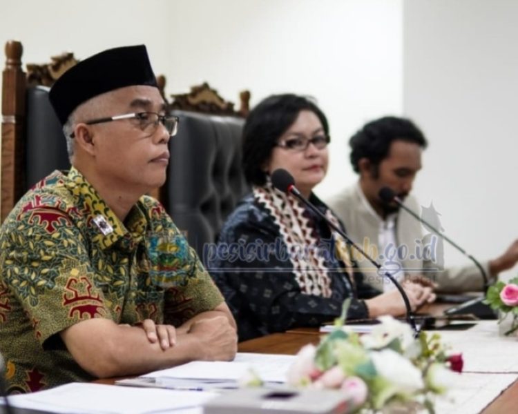 Pemkab Pesibar Perkuat Kolaborasi Strategis Bersama Save the Children untuk Tingkatkan Kualitas Pendidikan