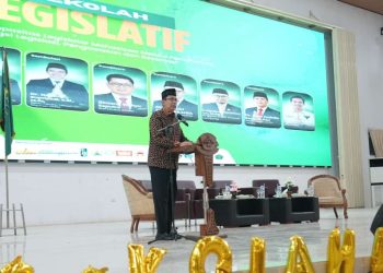 Rektor UIN RIL Buka Sekolah Legislatif SEMA FTK, Dorong Mahasiswa Melek Isu Global