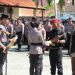 Polres Pesisir Barat Bagikan Kentongan untuk Pererat Keamanan Lingkungan