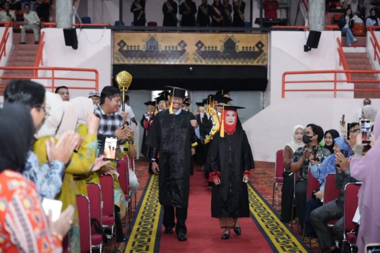 Tambah Profesor dari FKIP dan FH, Unila Perkuat Riset Bahasa serta Hukum Pidana