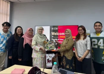 Perkuat Jejaring Global, Prof Yuberti Jadi Mentor di Diskusi Dosen Universiti Teknologi Malaysia