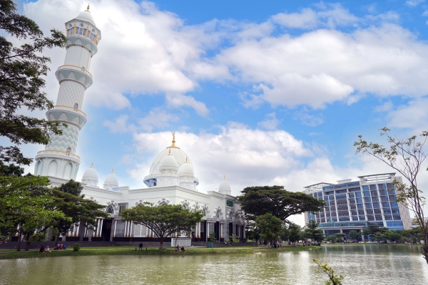 UniRank 2026: UIN Raden Intan Lampung Masuk 6 Besar PTKIN dan Peringkat 76 Nasional