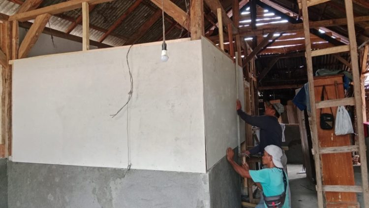 Satgas TMMD ke-128 Kodim 0424/Tanggamus Percepat Pembangunan RTLH di Pekon Kalimiring