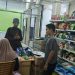 Belanja Sambil Berdayakan Masjid, Suci Rela Bersepeda ke Al Iman Mart Gedong Meneng