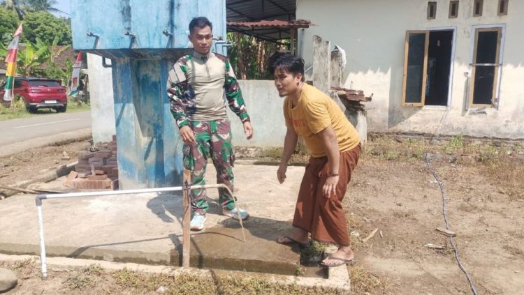 TMMD ke-128 Kodim 0424/Tanggamus Bangun Sumur Bor, Atasi Krisis Air Bersih Warga Kalimiring