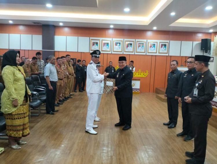 Bupati Tanggamus Lantik Kakon PAW dan PJ, Tekankan Kreativitas dan Pelayanan Maksimal