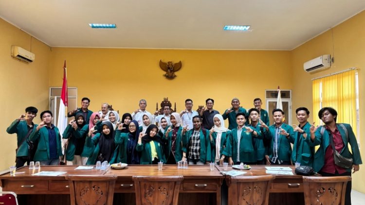 Belajar Langsung, Fisipol UM Lampung Gelar Studi Lapangan ke Komisi Informasi Lampung