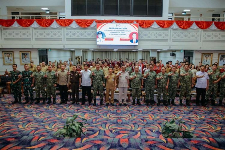 Sambut Mahasiswa Unhan RI, Sekdaprov Lampung Sebut Pertahanan Kuat Butuh Ketahanan Pangan