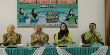 Lestarikan Budaya Lewat Olahraga, Pemkab Pesisir Barat Gelar Pelatihan Senam Krui Bebakhong