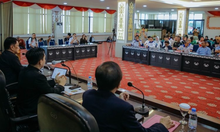 Dialog dengan Serikat Buruh, Sekdaprov Dorong Penguatan Pengawasan Ketenagakerjaan