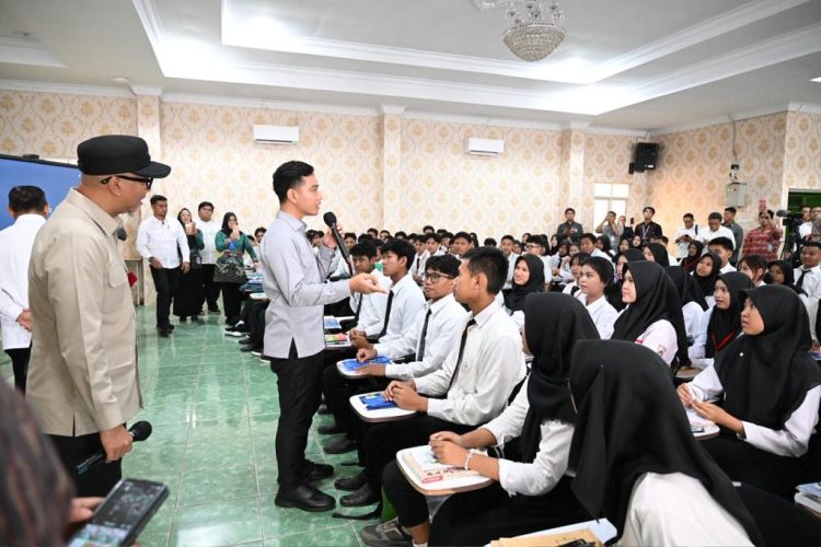 Tinjau SMKN 4 Bandar Lampung, Wapres Dukung Penguatan Pendidikan Vokasi