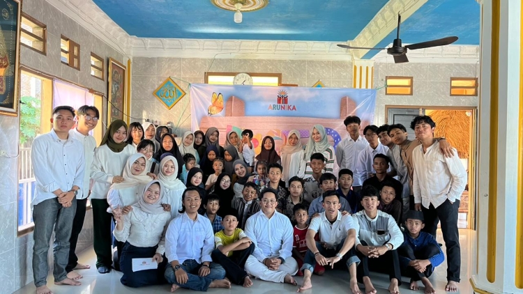 Arunika Lampung Tanam Kepedulian Melalui Literasi Digital dan Kebun Berkelanjutan
