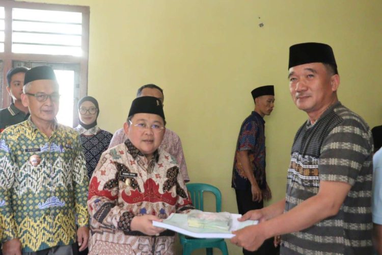 Genjot PAD, Wabup Irawan Topani Minta ASN Pesisir Barat Jadi Teladan Bayar Pajak