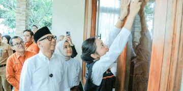 Dorong Data Akurat, Gubernur Rahmat Mirzani Djausal Imbau Warga Sukseskan Sensus Ekonomi 2026