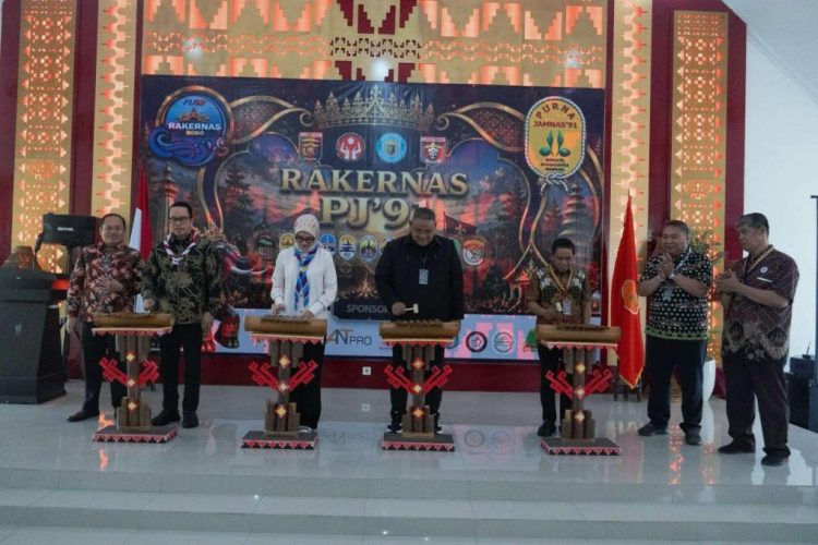 Buka Rakernas PJ91 di Lampung, Wagub Jihan Nurlela Gaungkan Filosofi Budaya Nengah Nyappur