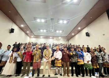Seminar Hukum Adat Unila: Edward Syah Pernong Sebut Adat Lampung Pedoman Moral Era Modern