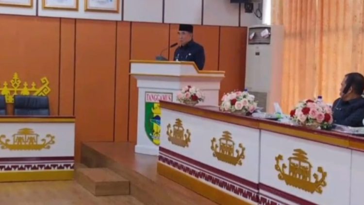 Kepala Pekon Harus Jadi Pelayan Masyarakat, Ini Pesan Bupati Saleh Asnawi
