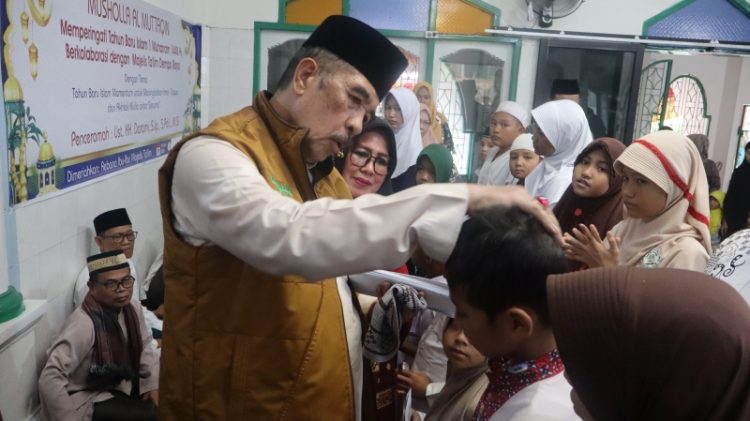 Baznas Sumsel dan FKMT Sako Berbagi Kebahagiaan dengan Anak Yatim pada 1 Muharram 1448 H