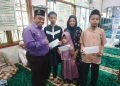 Wujud Kepedulian Sosial, Ketua BAZNAS Palembang Berikan Bantuan kepada Anak Yatim
