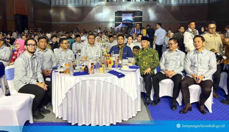 Bupati Egi Hadiri HUT ke-26 Apkasi, Perkuat Kolaborasi Antardaerah