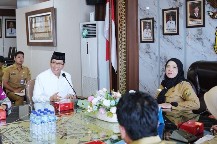 Audiensi dengan Wali Kota Eva Dwiana, Rektor UIN RIL Siap Terjunkan 2.185 Mahasiswa KKN Transformatif 2026