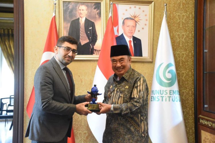 Jajaki Kerja Sama dengan Lembaga Turki YEE, Bupati Tanggamus Buka Peluang Beasiswa Internasional