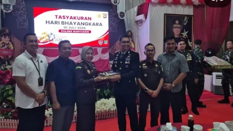 Tasyakuran HUT Bhayangkara ke-80 di Polres Banyuasin Pererat Sinergi Penegak Hukum