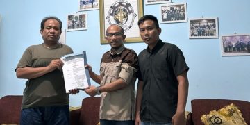 DPP KAMPUD Serahkan SK Kepengurusan DPD Way Kanan kepada Jon Hendra