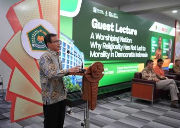 Kuliah Tamu UIN RIL Bahas Korupsi, Religiusitas, dan Krisis Moral di Ruang Publik