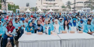 Ratusan Lansia Padati Jalan Sehat Bersama Ketua TP PKK Lampung