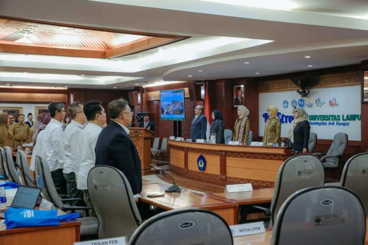 Resmi Luncurkan 4 PPDS Baru di FK Unila, Wagub Jihan: Dokter Spesialis Harus Kembali Mengabdi ke Daerah
