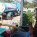 Atasi Krisis Air di Sematang Borang, Pemkot Palembang Kirim Mobil Tangki ke Depan Rumah Warga