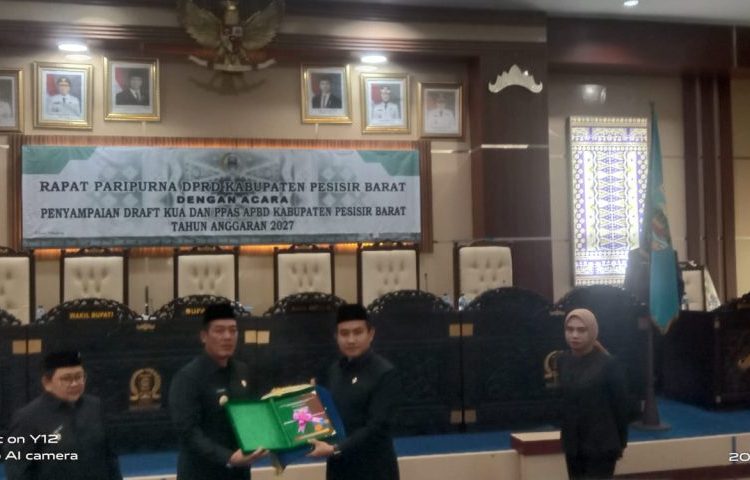 Bahas Rencana APBD 2027, DPRD Pesisir Barat Minta Program Berorientasi Kesejahteraan Masyarakat