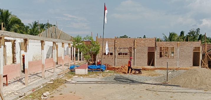 Gedung SDN 12 Krui Direvitalisasi, Kepala Sekolah dan Tokoh Masyarakat Siap Rawat Fasilitas