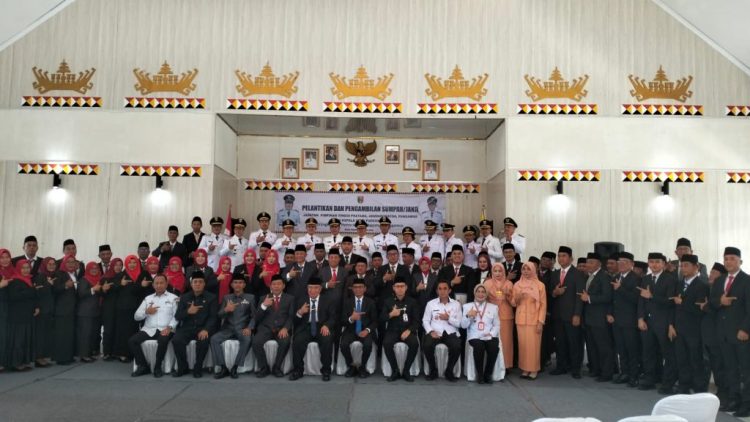 Lantik 78 Pejabat di GSG Kotaagung, Bupati Tanggamus Saleh Asnawi Gaungkan Budaya Kerja Jalan Lurus