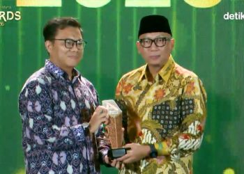 Terima detikSumatera Awards 2026, Gubernur Mirza Tegaskan Pendidikan Jadi Kunci Kemajuan Lampung