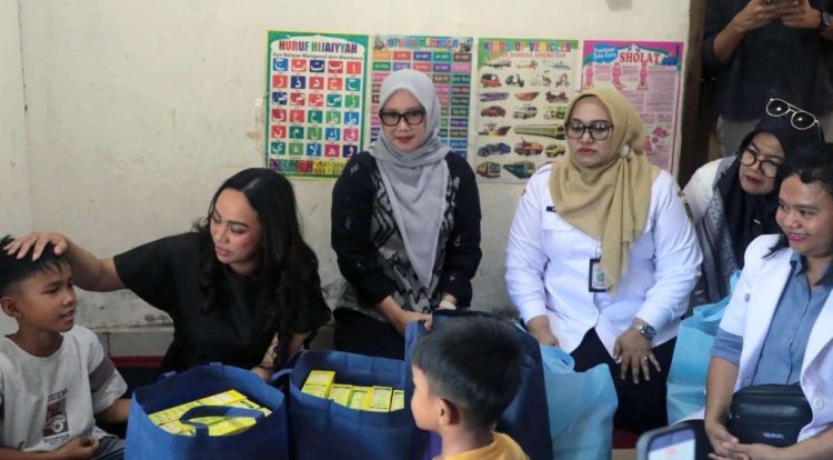 TP PKK Lamsel Pastikan Dua Anak Penyandang Hemofilia di Kalianda Dapat Pendampingan