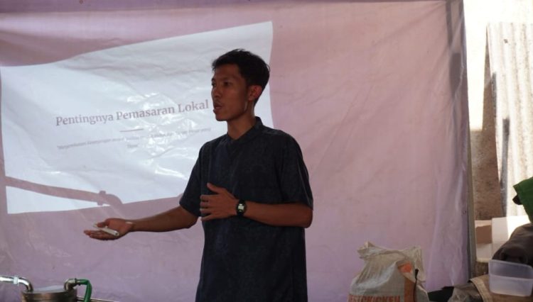 Dari Limbah Jadi Manfaat, Gapoktanhut Maju Lestari Belajar Membuat POC