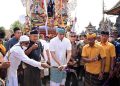 Bupati Egi Hadiri Puncak Ngaben Massal Balinuraga, Tegaskan Komitmen Pelestarian Budaya