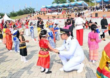 Usai Upacara, HUT ke-81 RI di Menara Siger Berubah Jadi Pesta Kebersamaan