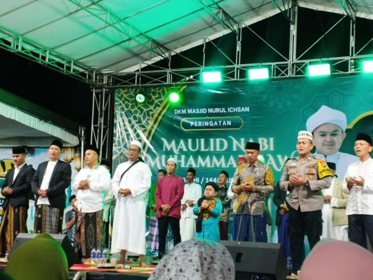 Hadirkan Ustadz Mumuy, Peringatan Maulid Nabi di Jagabaya 3 Bandar Lampung Semarak