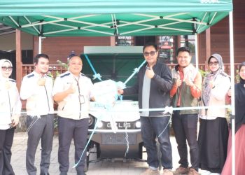 Dorong Ekonomi Sirkular di Palembang, PLN Salurkan Gerobak Listrik GEMPITA ke Qur'anic Farm